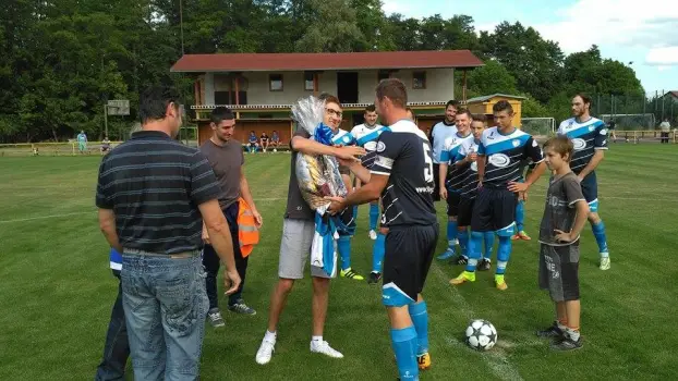 přebírání poháru fk Aditeg Vrbovec-Dyjákovičky